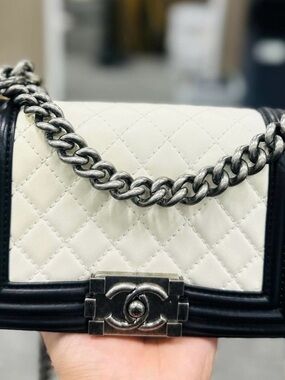 CHANEL Leboy small  Shoulder Bag in White and Black with Silver Chain